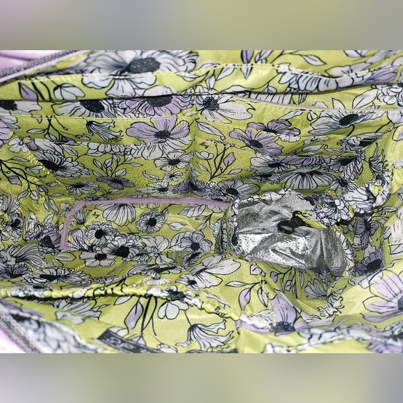 NWOT Lug Gondola European Shopper In Sugarplum & NWT Heart Pouch - Picture 10 of 16